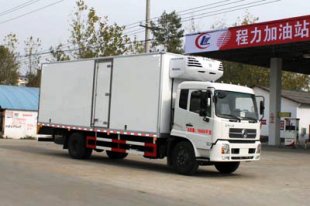东风天锦7.4米冷藏车(国四)