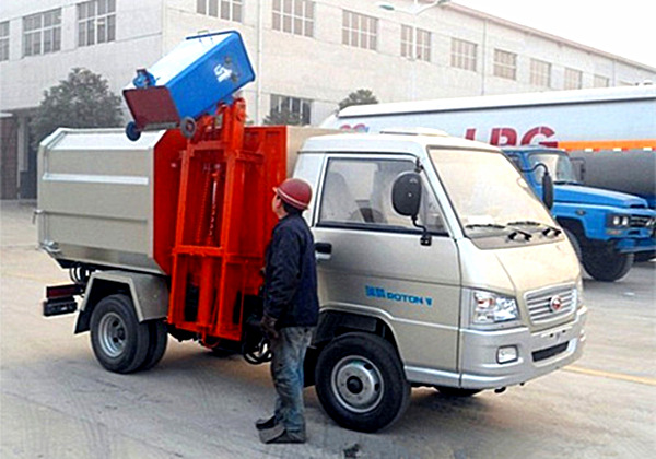 （3方）长沙福田挂桶垃圾车